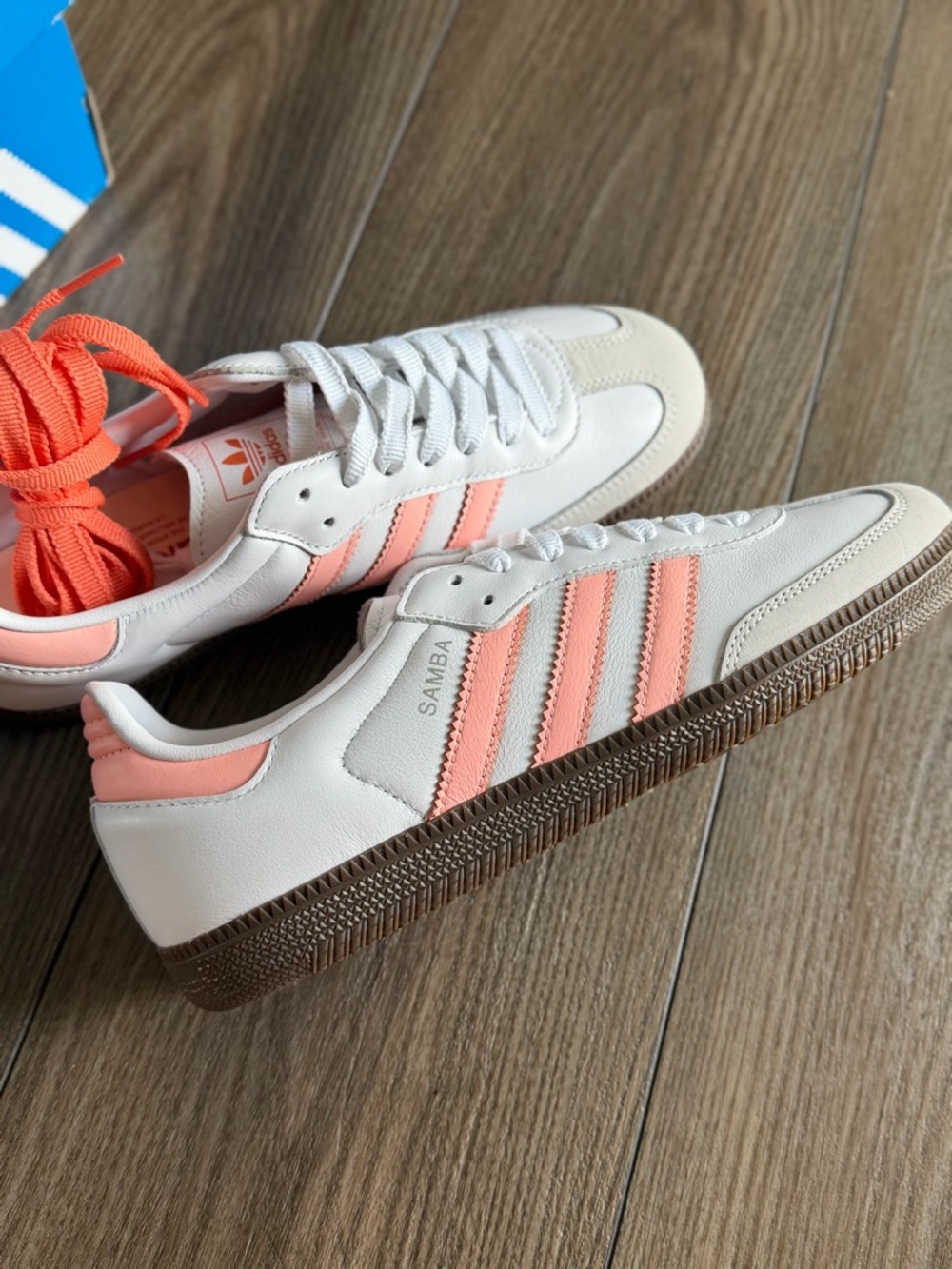 Adidas OG Samba White & Orange & Coral Sneaker Women’s 7.5